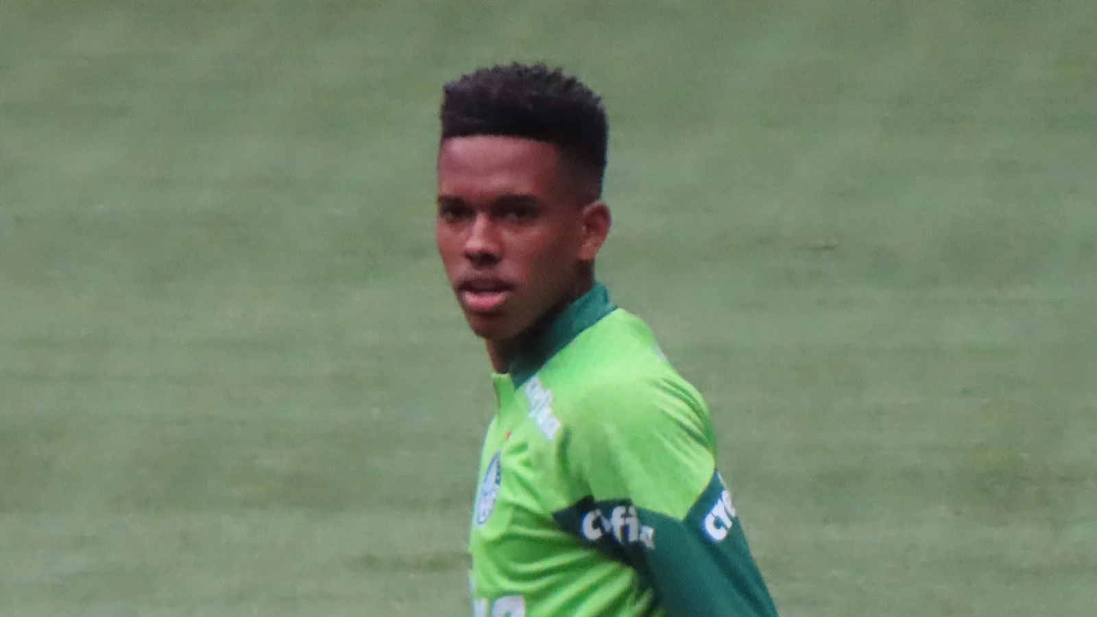 Estêvão, hoje no Chelsea, em jogo pelo Palmeiras em 2024