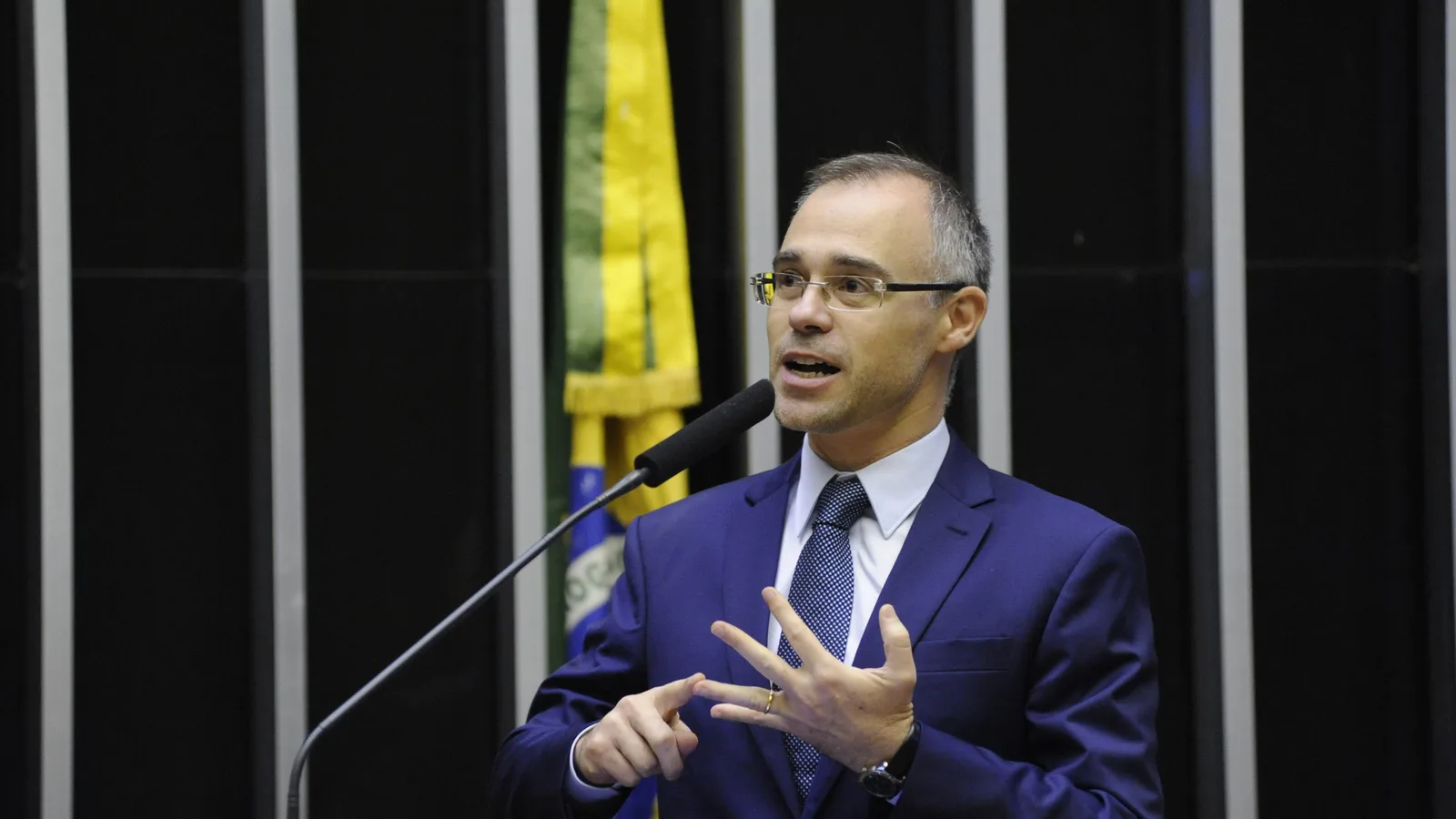 O ministro André Mendonça, relator no TSE do pedido de Lula