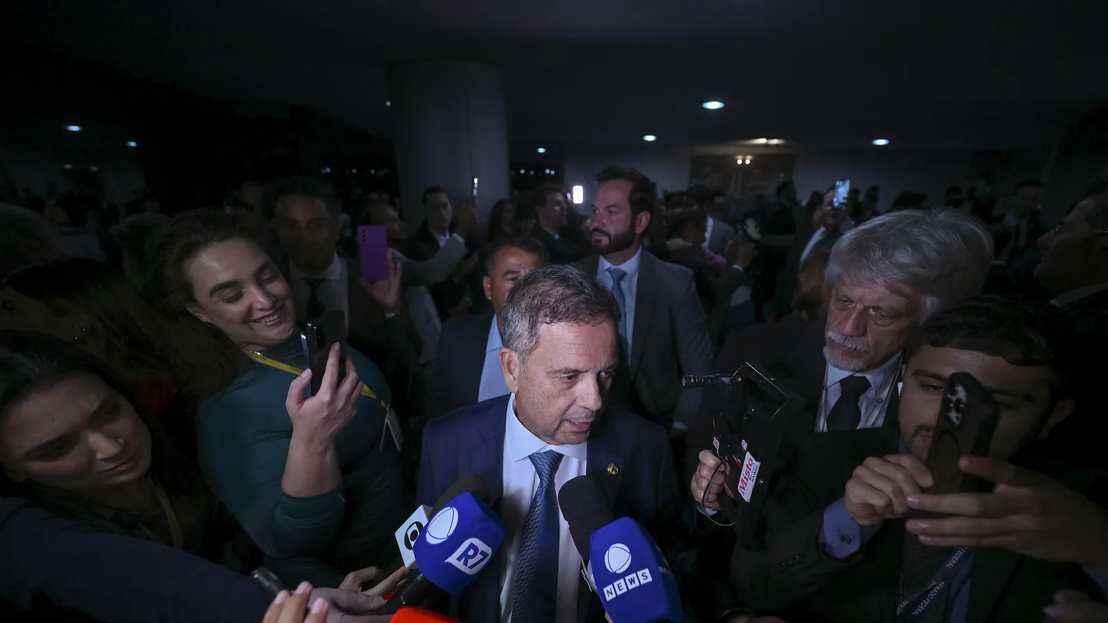Rogério Marinho (PL-RN), líder da oposição no Senado, em entrevista coletiva em abril de 2026