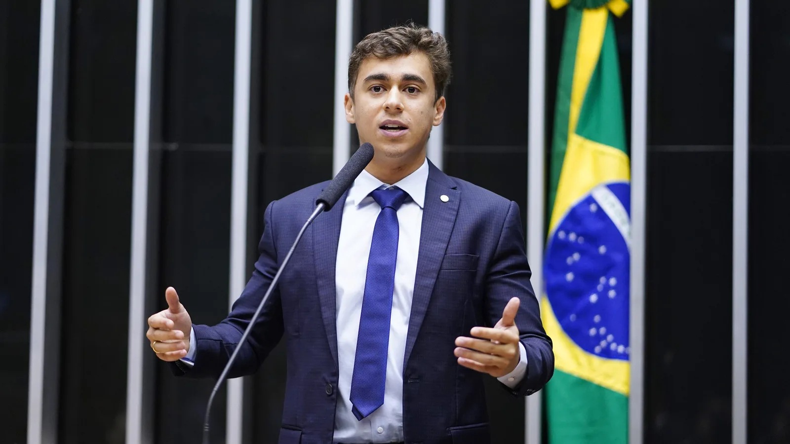 Nikolas Ferreira (PL-MG) na tribuna da Câmara dos Deputados